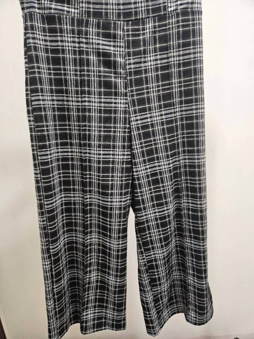 NEW SPIN USA women's crop wide leg pants in black/white